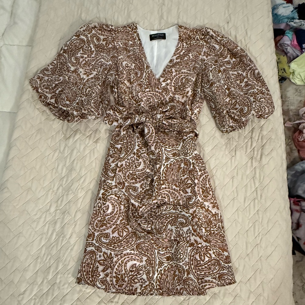 MINKPINK Brown and White Puff Sleeve Wrap Dress